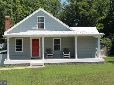 15219 KINGS, MONTROSS, VA 22520