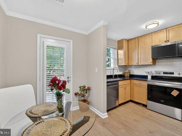 4626 28TH ROAD S, Unit D, ARLINGTON, VA 22206