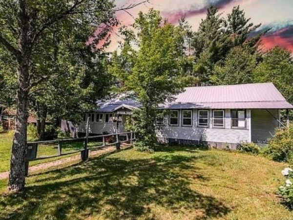 34 Averyville Lane, Lake Placid, NY 12946