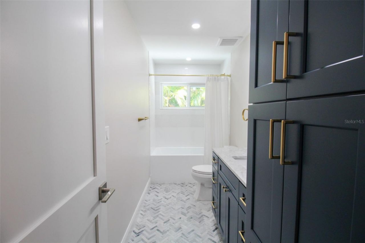 691 Russell Street , Longboat Key, FL 34228 Photo