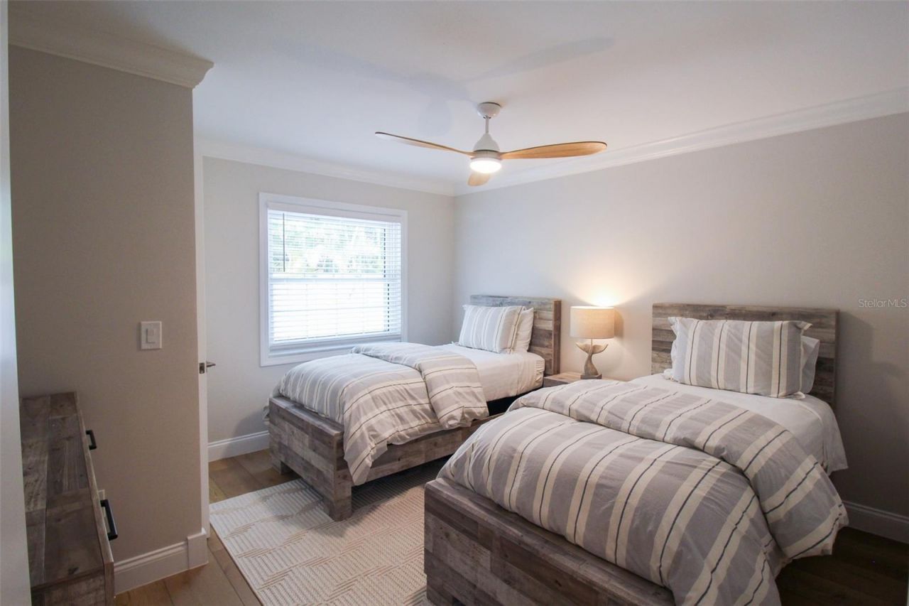 691 Russell Street , Longboat Key, FL 34228 Photo