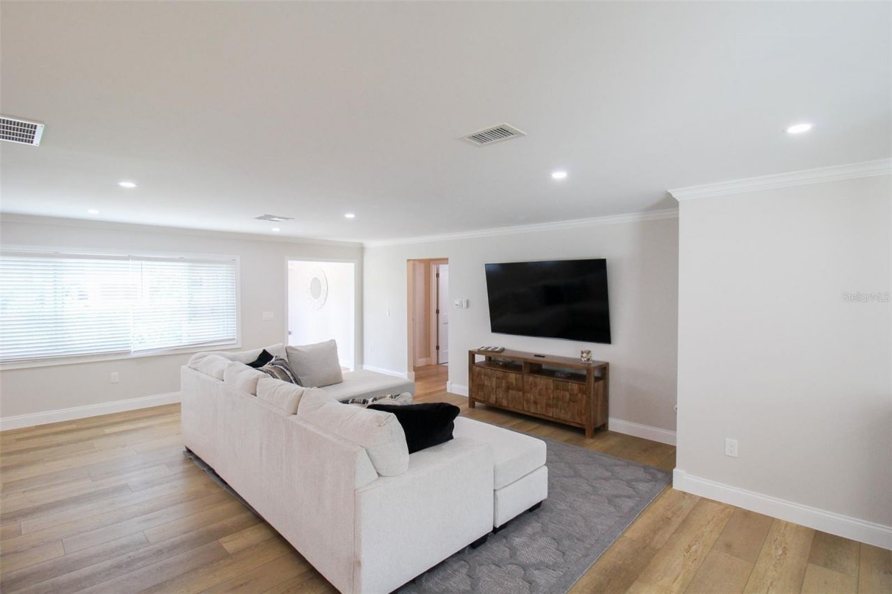 691 Russell Street , Longboat Key, FL 34228 Photo