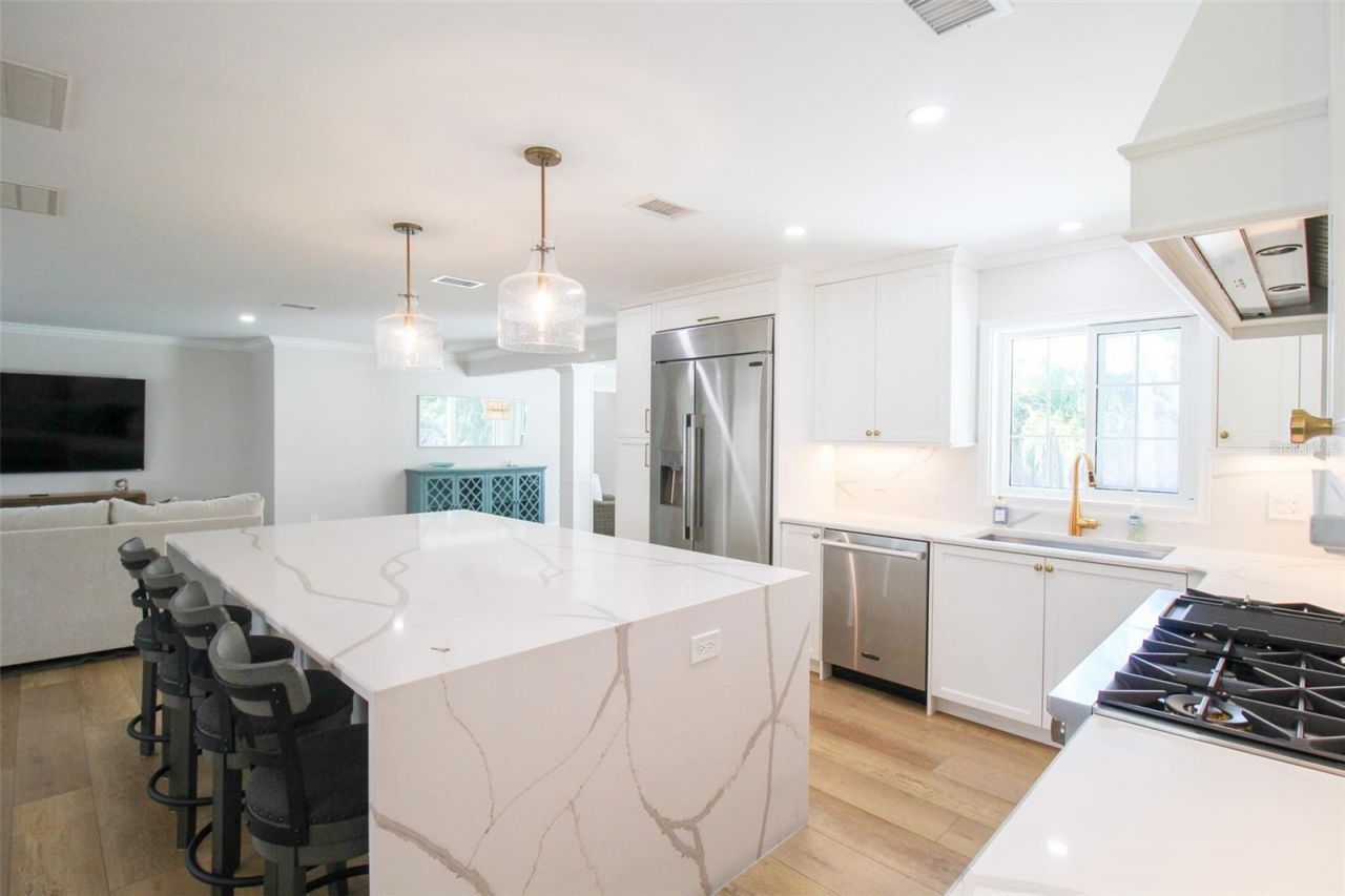 691 Russell Street , Longboat Key, FL 34228 Photo