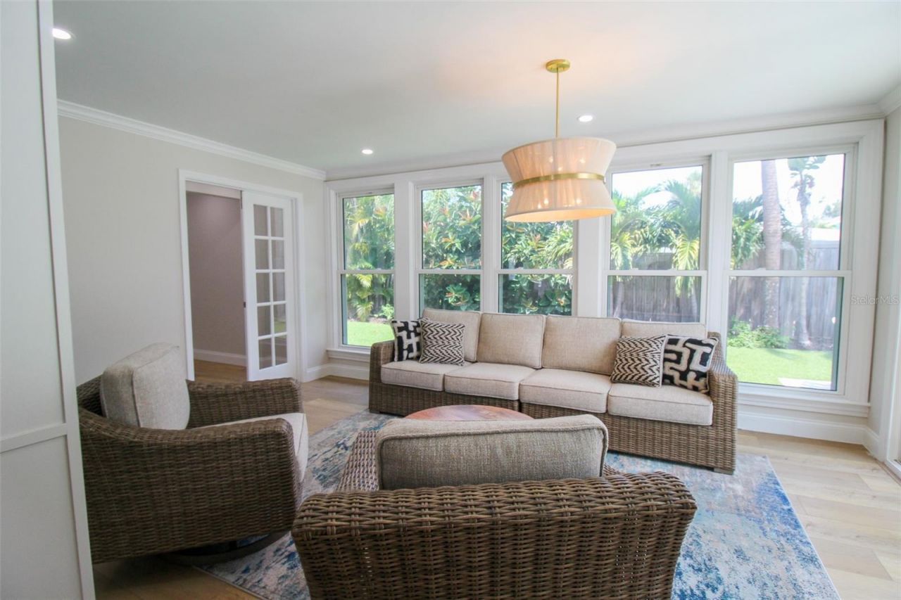 691 Russell Street , Longboat Key, FL 34228 Photo