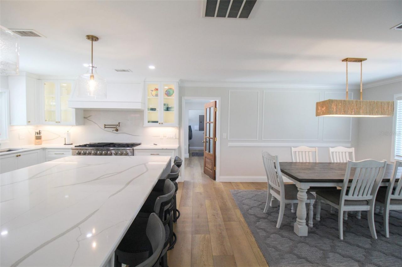 691 Russell Street , Longboat Key, FL 34228 Photo