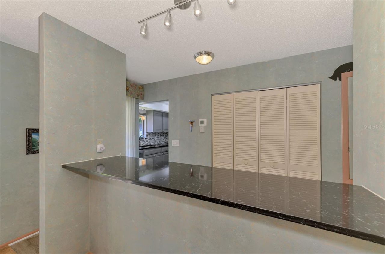 6698 Draw Lane, Unit 140, Sarasota, FL 34238 Photo