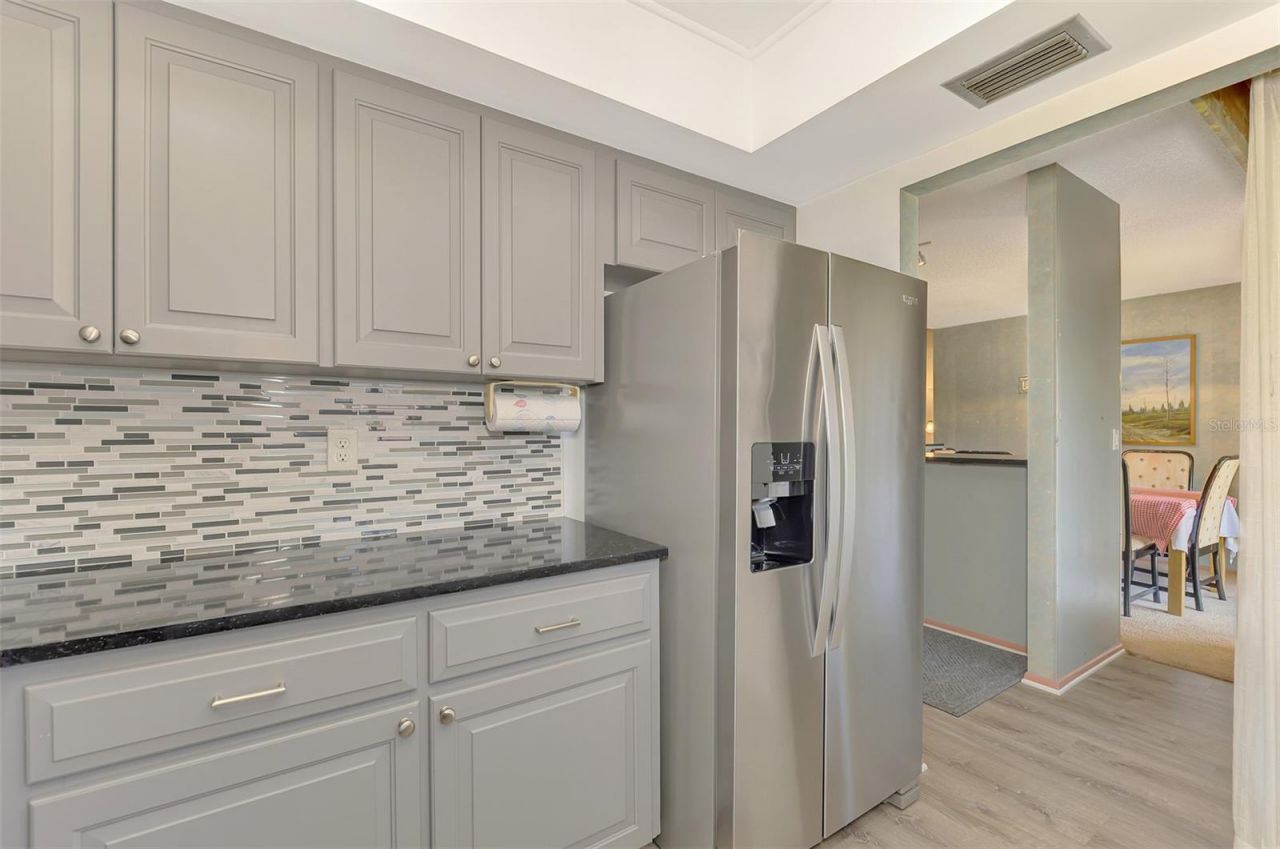 6698 Draw Lane, Unit 140, Sarasota, FL 34238 Photo