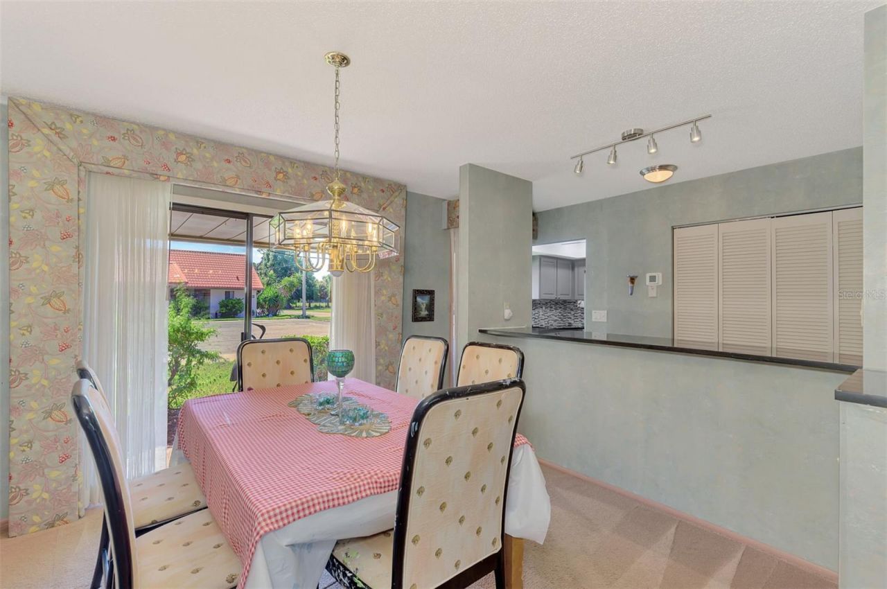 6698 Draw Lane, Unit 140, Sarasota, FL 34238 Photo