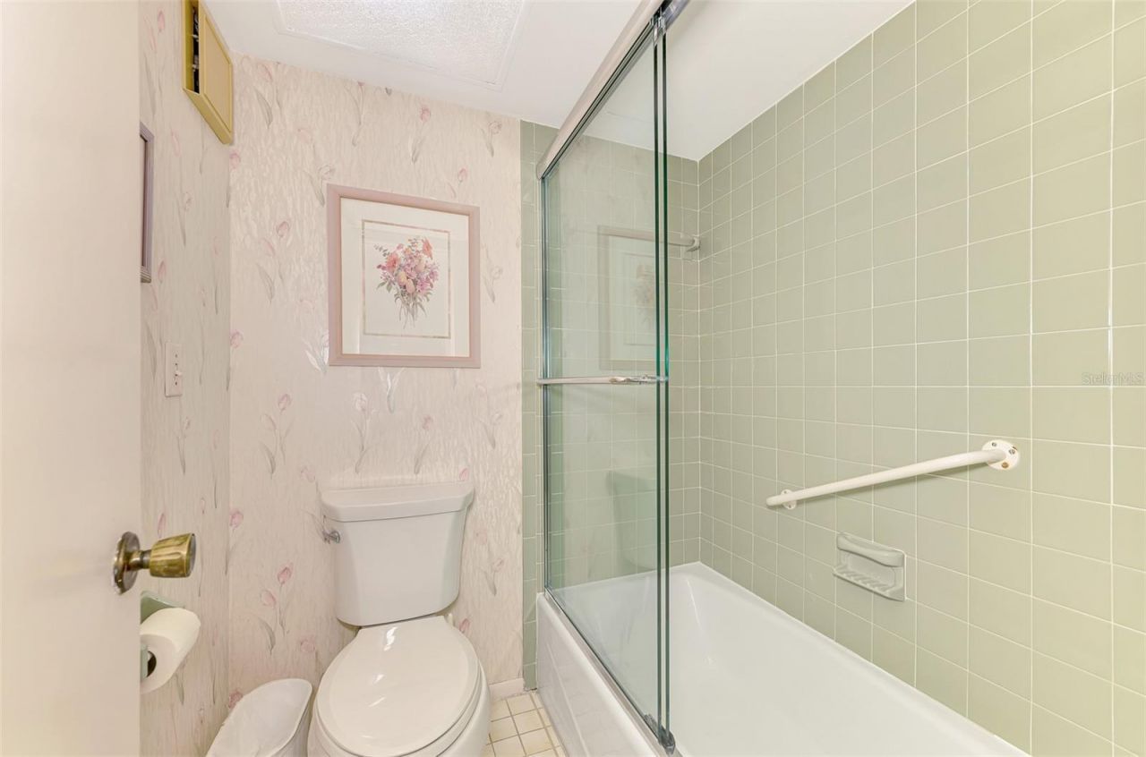 6698 Draw Lane, Unit 140, Sarasota, FL 34238 Photo