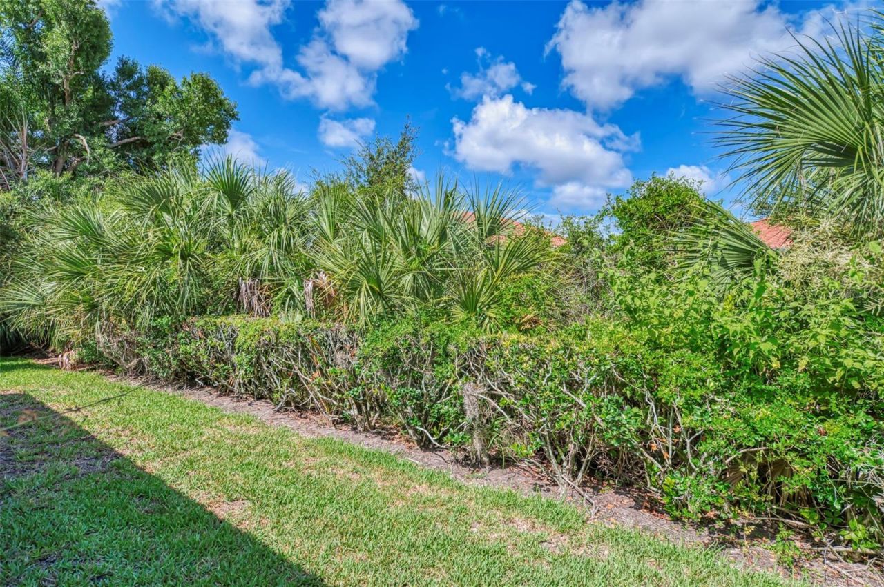6698 Draw Lane, Unit 140, Sarasota, FL 34238 Photo