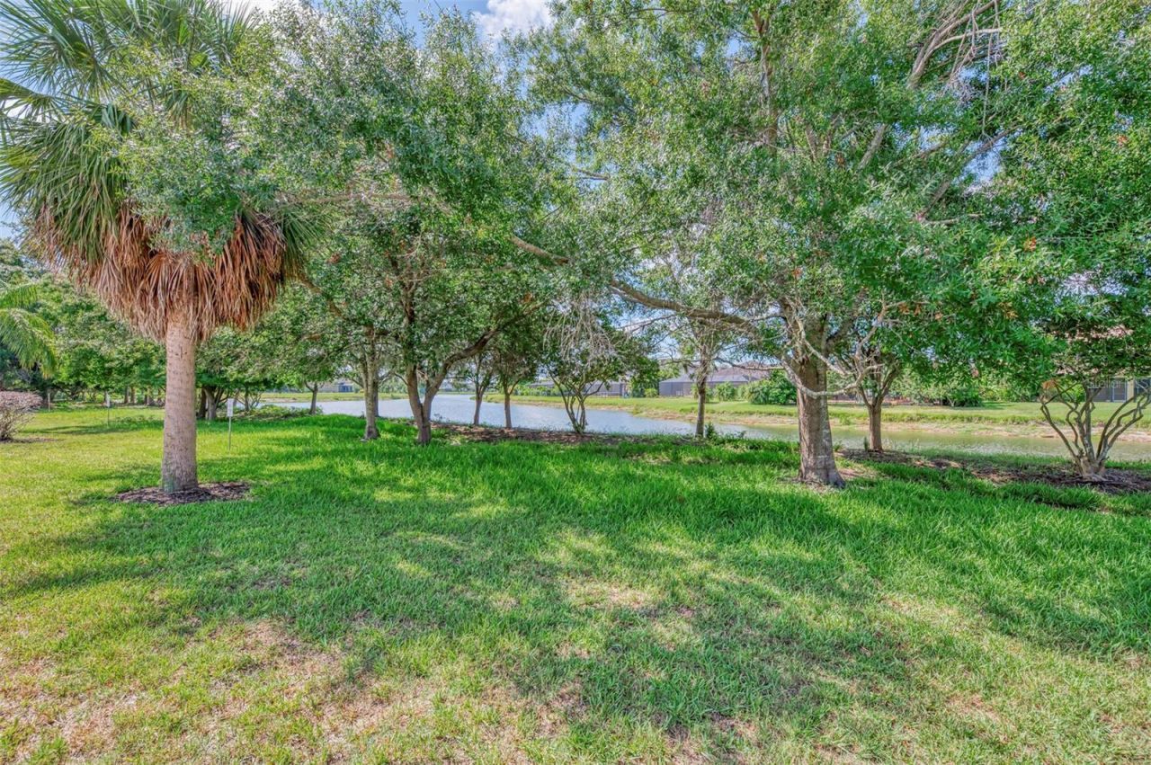 6698 Draw Lane, Unit 140, Sarasota, FL 34238 Photo