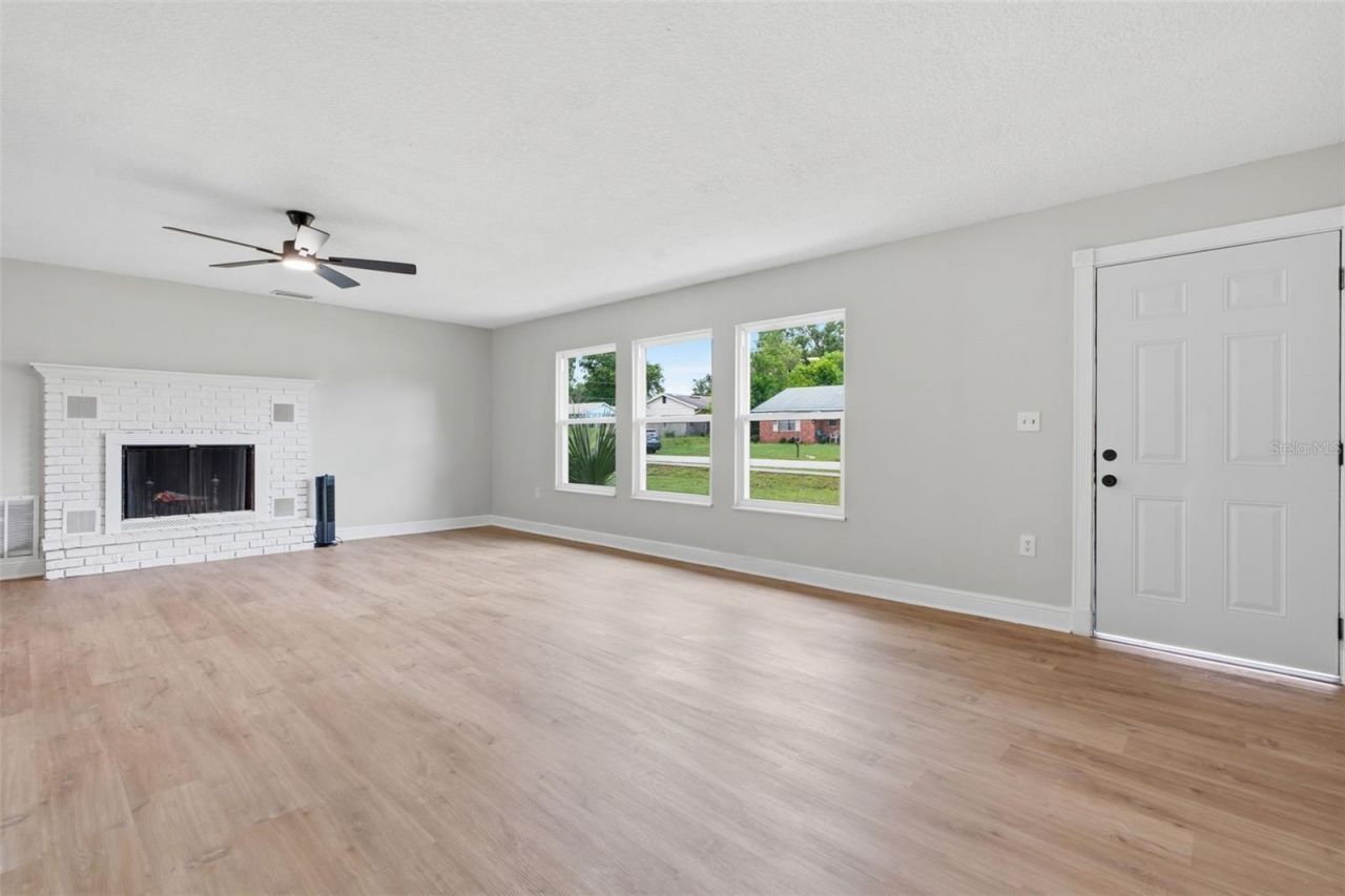 147 Colomba Road, Debary, FL 32713 Photo