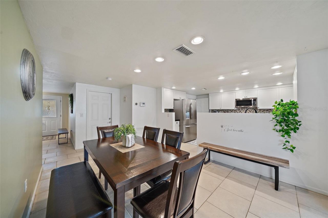 3376 7th Street, Sarasota, FL 34237 Photo