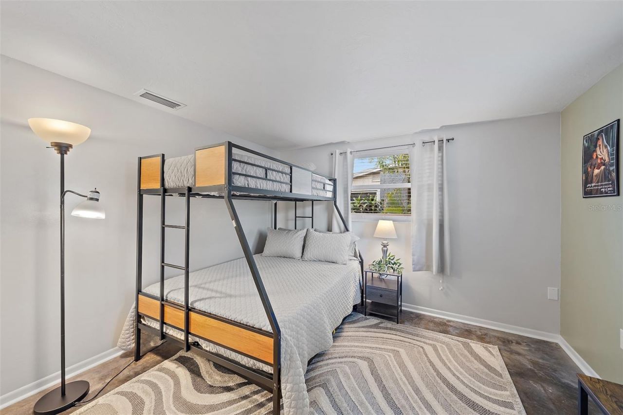 3376 7th Street, Sarasota, FL 34237 Photo