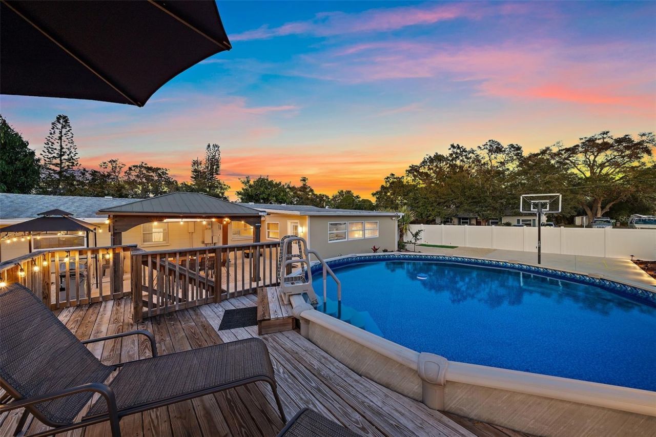 3376 7th Street, Sarasota, FL 34237 Photo