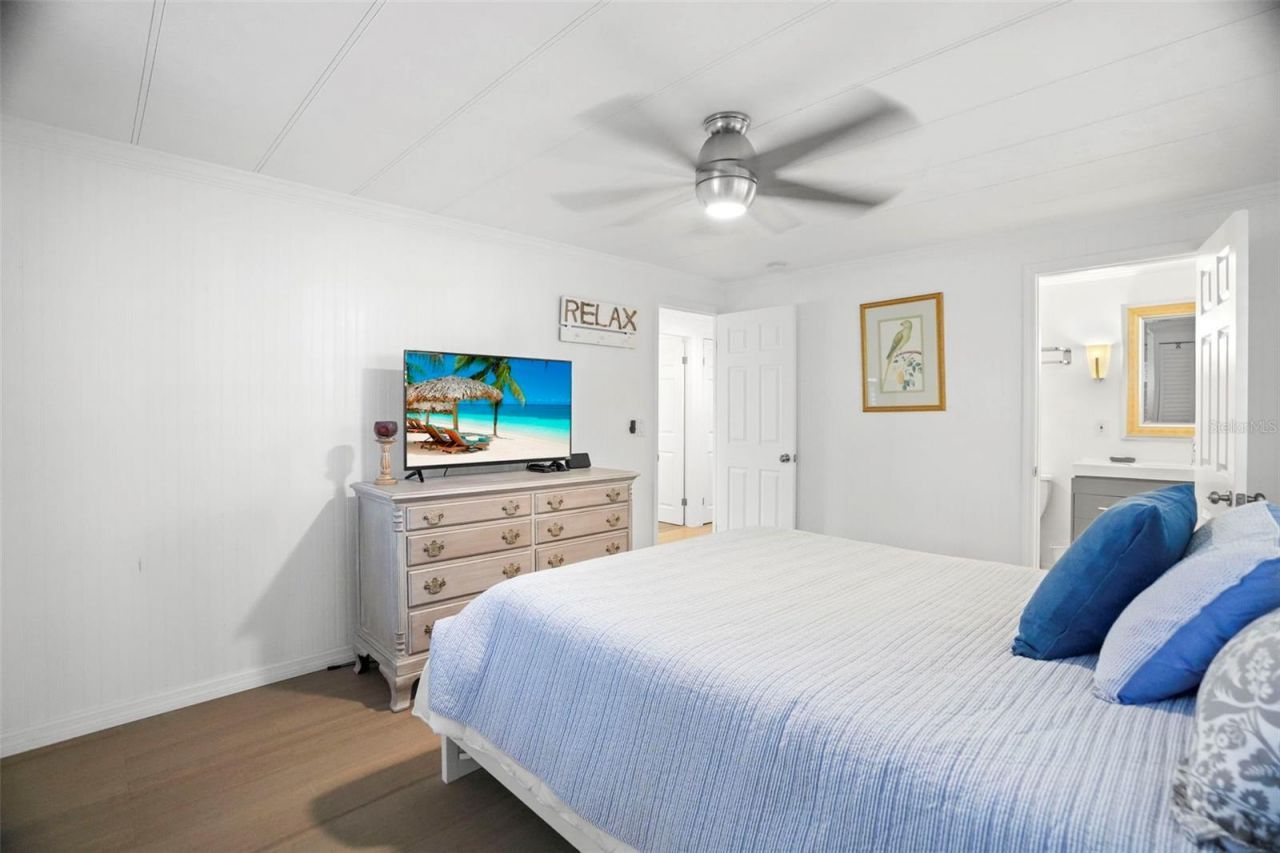 7162 Mount Arlington Drive Ne, Unit 417, Saint Petersburg, FL 33702 Photo