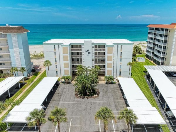 1100 TARPON CENTER DRIVE, Unit 104, VENICE, FL 34285