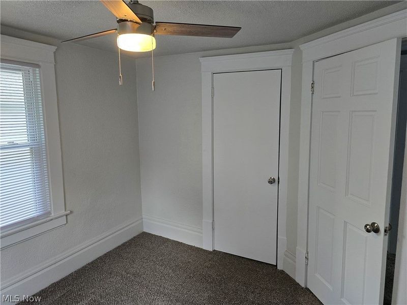 976 Neptune Avenue, Akron, OH 44301 Photo 12