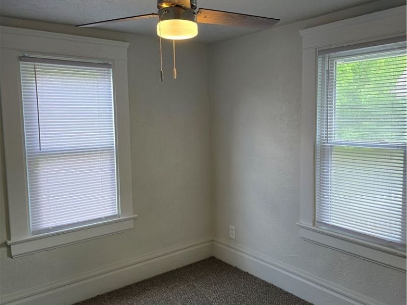 976 Neptune Avenue, Akron, OH 44301 Photo 13