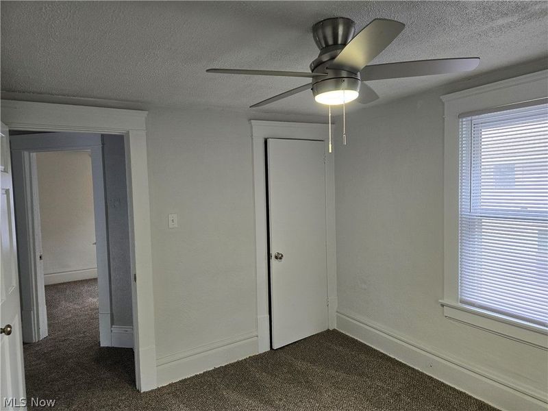 976 Neptune Avenue, Akron, OH 44301 Photo 14
