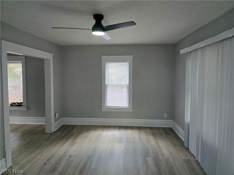 976 Neptune Avenue, Akron, OH 44301 Photo 6