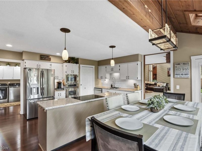31115 Roxbury Park Drive, Bay Village, OH 44140 Photo 17