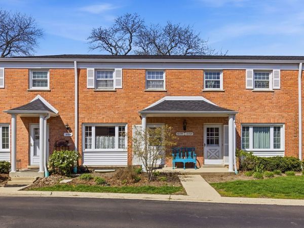 2154 Rugen Road , Unit A, Glenview, IL 60026