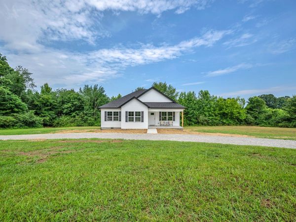 126 Old Garners Creek Road , Dickson, TN 37055