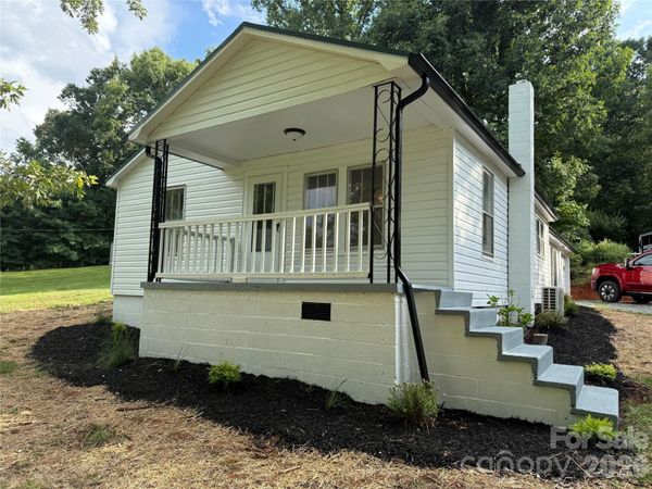 4954 Crawley Dale Street , Morganton, NC 28655