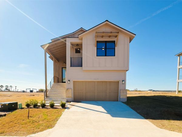 25829 Case LN, Unit 8, Spicewood, TX 78669