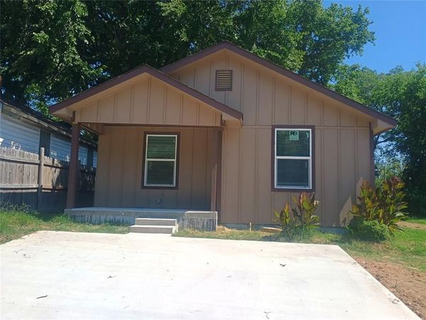 709 E Main Street, Ardmore, OK 73401
