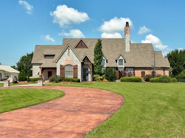 1766 S Main Avenue, Washington, OK 73093