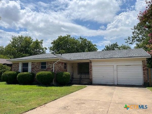 904 E Jasper Drive , Killeen, TX 76541