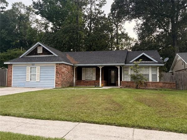231 FOREST Loop , Mandeville, LA 70471