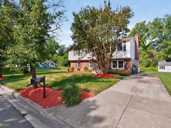 905 NEW ORCHARD PLACE, UPPER MARLBORO, MD 20774