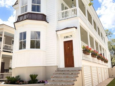 175 1/2 Wentworth Street, Charleston, SC 29401