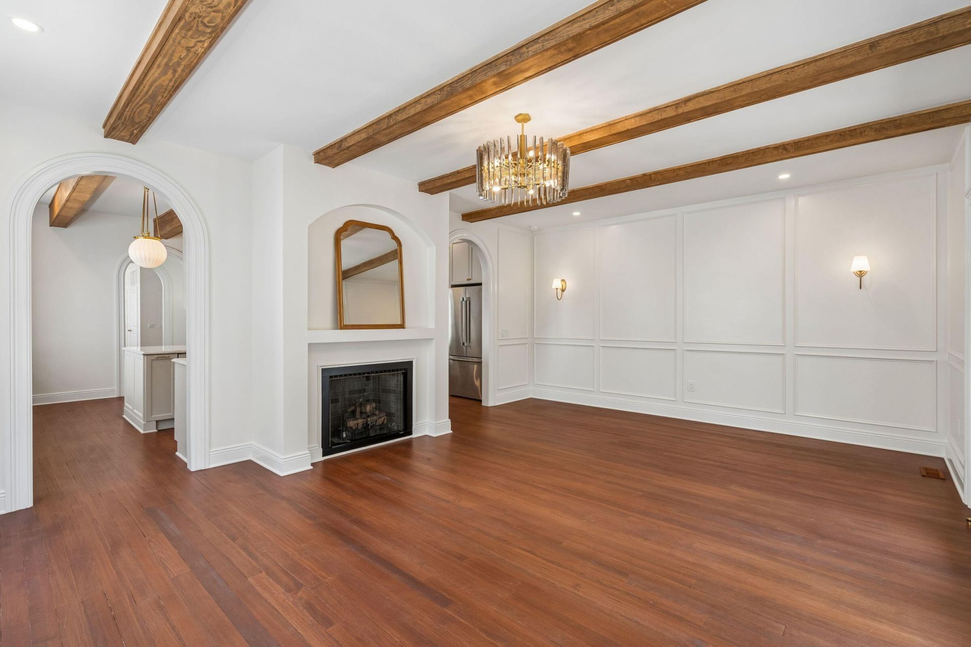 175 1/2 Wentworth Street Photo 38