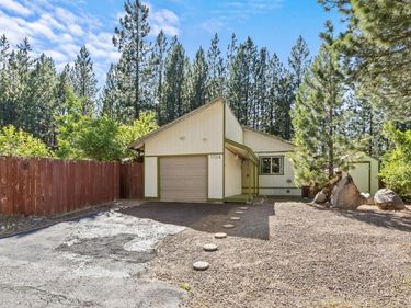 1034 Washoan Boulevard, South Lake Tahoe, CA 96150