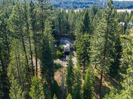 1034 Washoan Boulevard, South Lake Tahoe, CA 96150 Photo