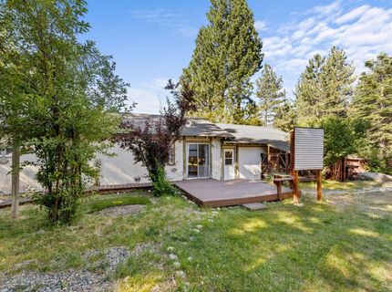 1034 Washoan Boulevard, South Lake Tahoe, CA 96150 Photo