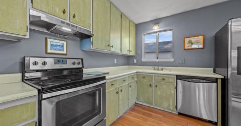 1034 Washoan Boulevard, South Lake Tahoe, CA 96150 Photo