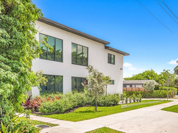 333 NW 41st Street, Unit 337, Oakland Park, FL 33309