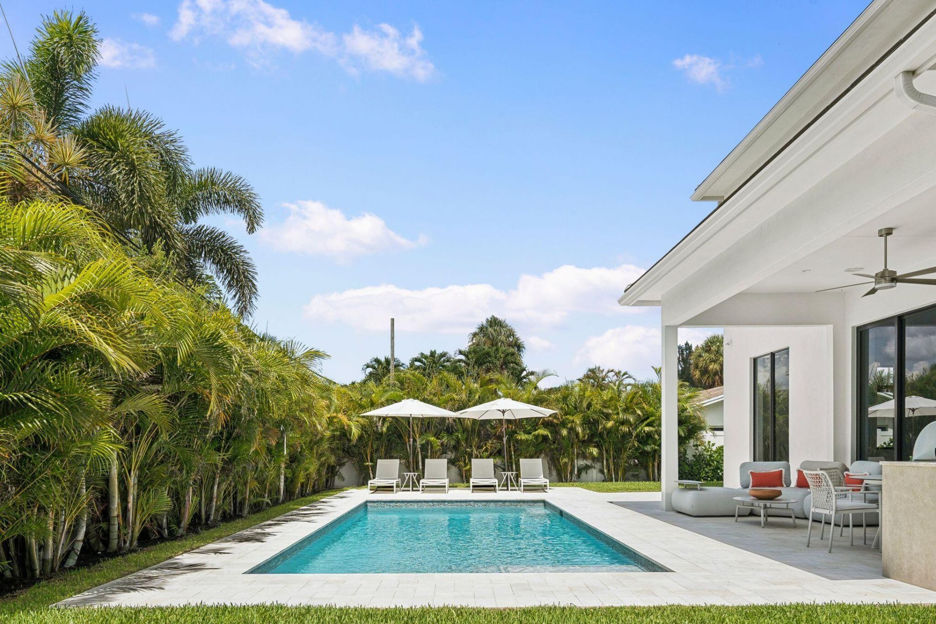 1040 NW 6th Terrace, Boca Raton, FL 33486 Photo
