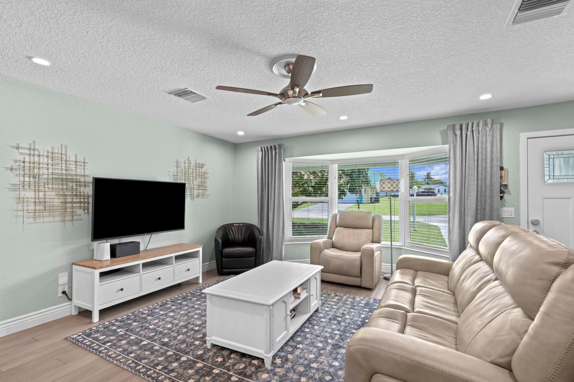 2890 SE 1st Court, Boynton Beach, FL 33435 Photo