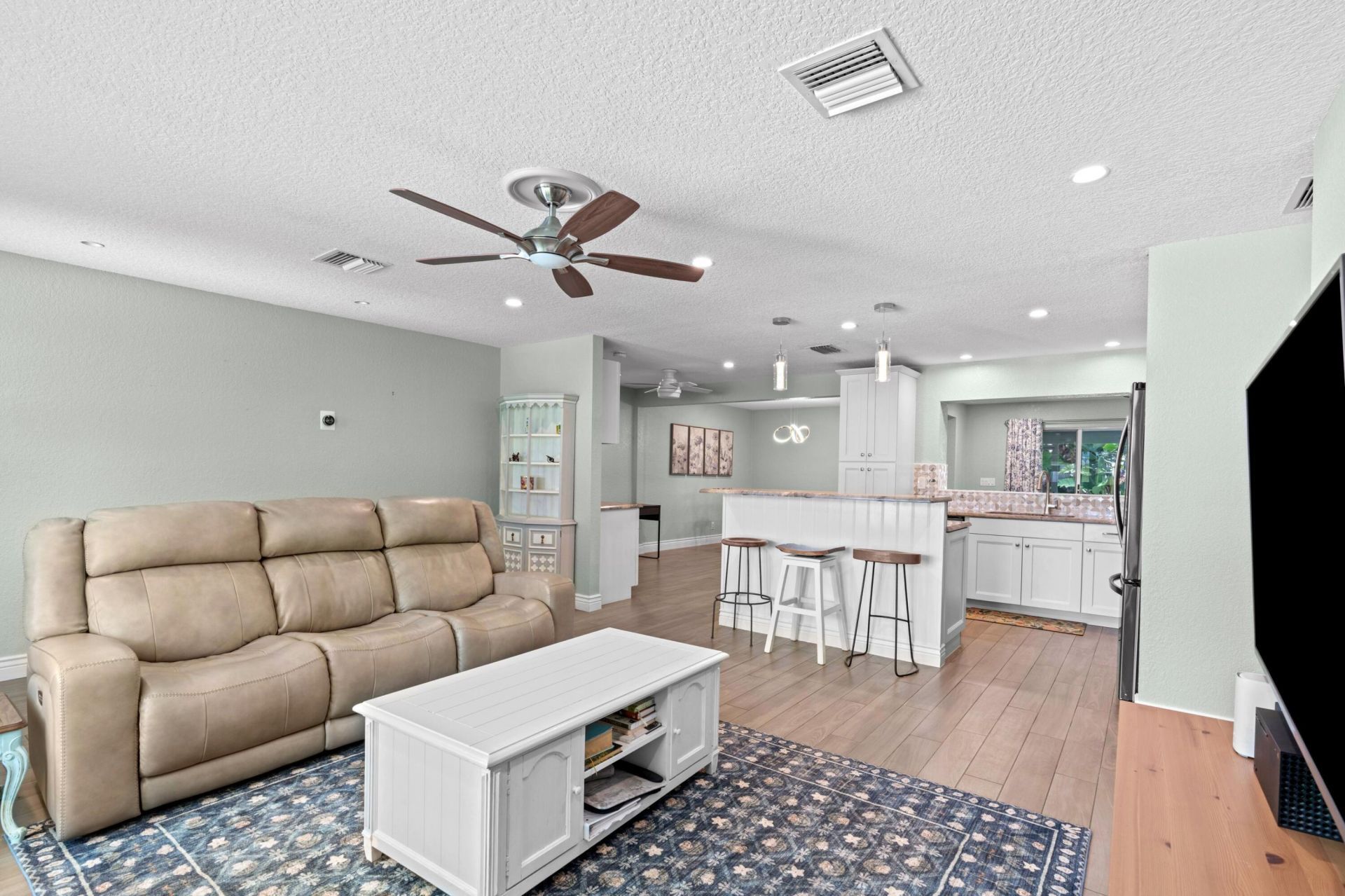 2890 SE 1st Court, Boynton Beach, FL 33435 Photo