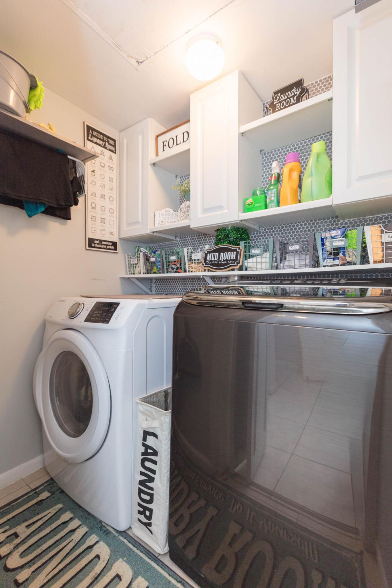 895 N Village Drive N, Unit 204, Saint Petersburg, FL 33716 Photo