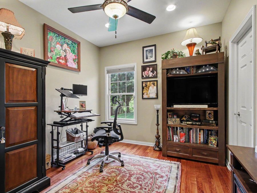 Property Image 18