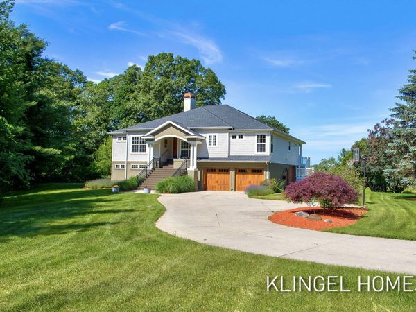 15400 148th Avenue, Spring Lake, MI 49456