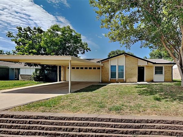 5905 Nanci Drive, Watauga, TX 76148