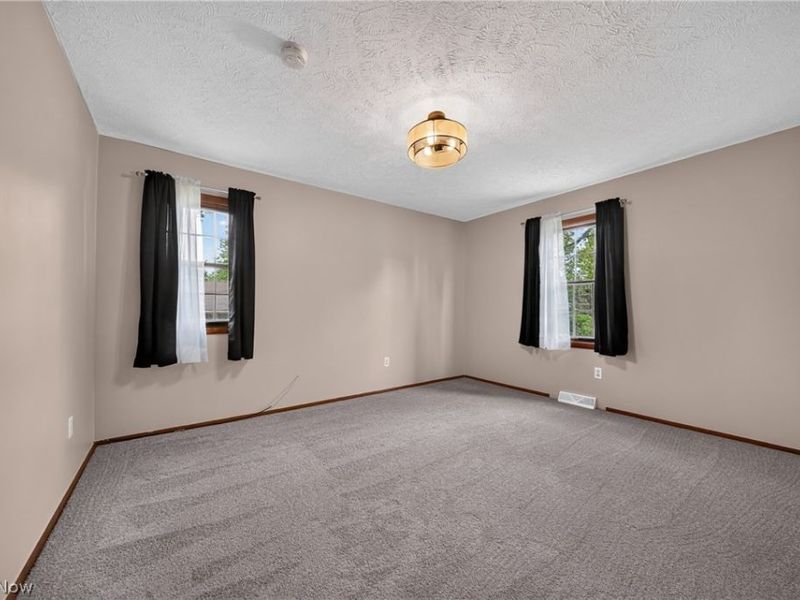 90 Meadowridge Drive, Geneva, OH 44041 Photo 17